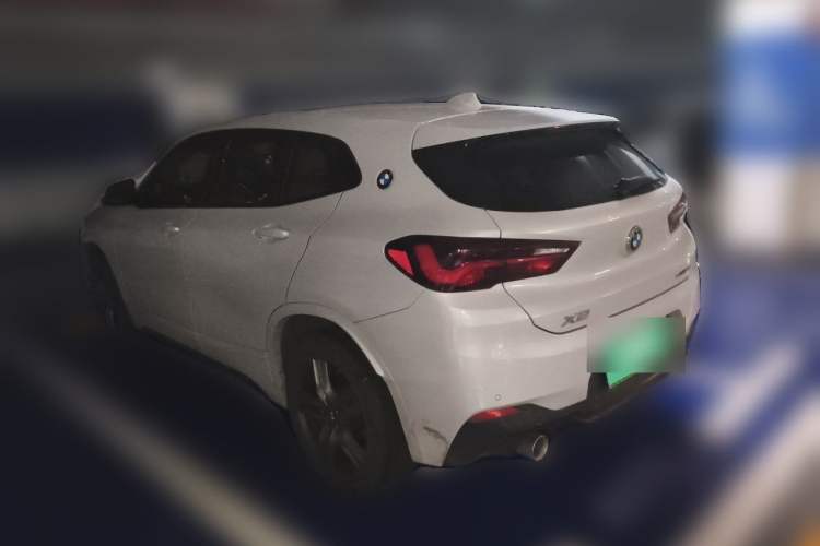 BMW X2 2022 — фото 4