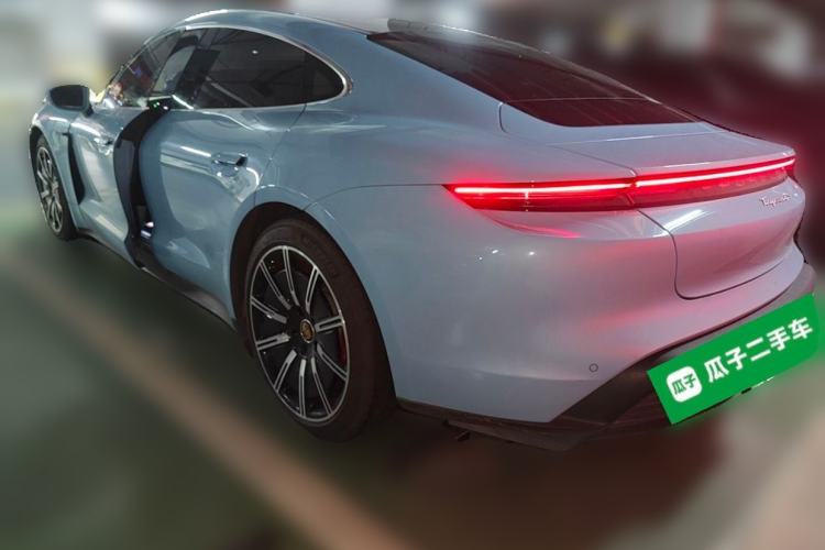 Porsche Taycan 2019 — 4