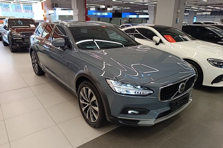 Volvo V90 2021 — 3