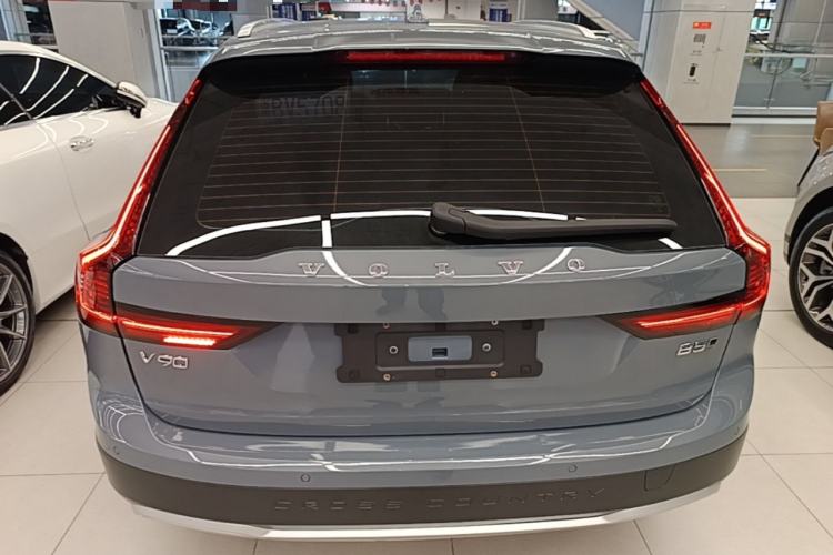Volvo V90 2021 — 5