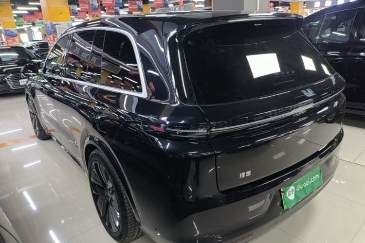 Li Auto L8 2024 — 4
