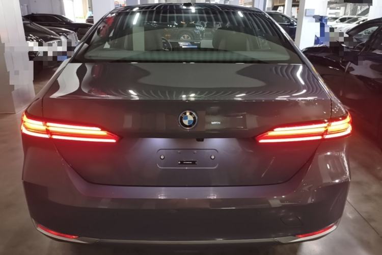 BMW i5 2024 — фото 5