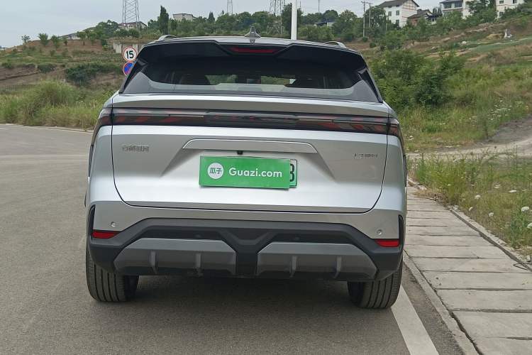 Geely Galaxy L7 2025 — 5
