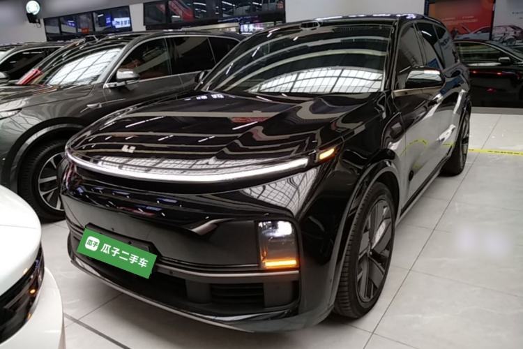 Li Auto L9 2025 — 2