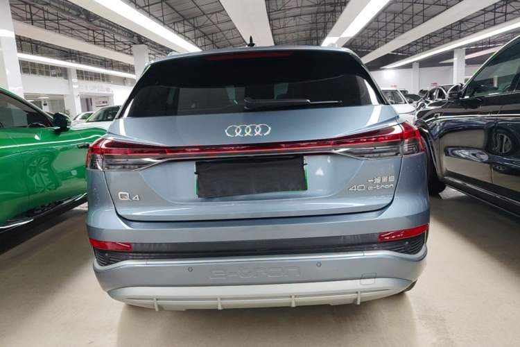 Audi Q4 e-tron 2024 — 5