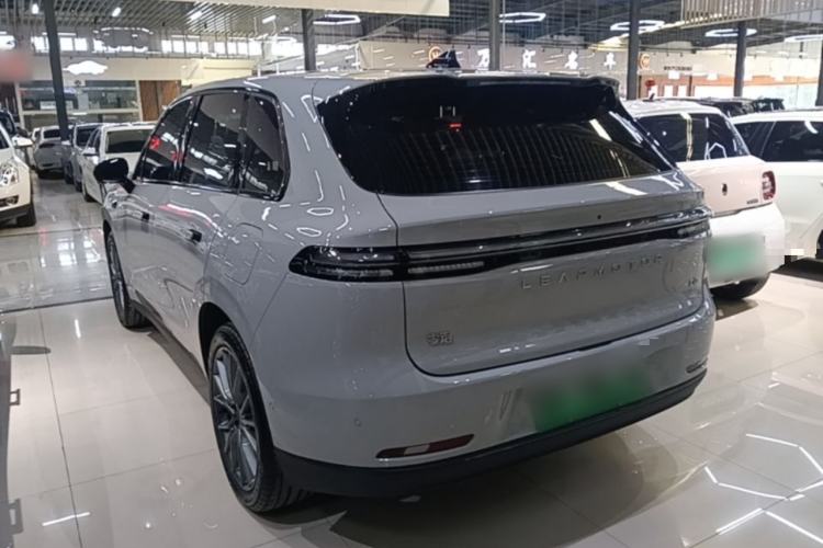 Leapmotor C10 2026 — 4