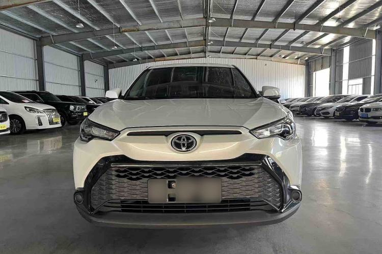 Toyota Corolla Cross 2024 — фото 2