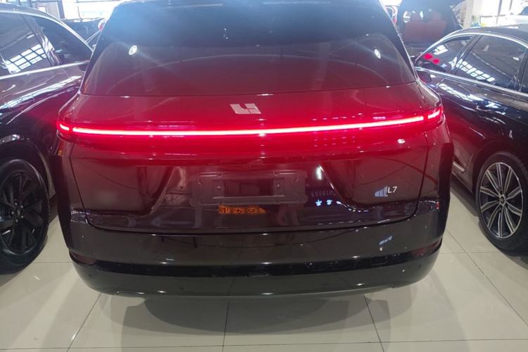 Li Auto L7 2024 — 5