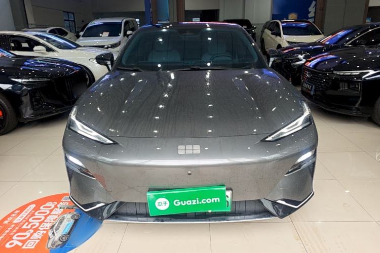 Geely Galaxy E8 2025 — 2