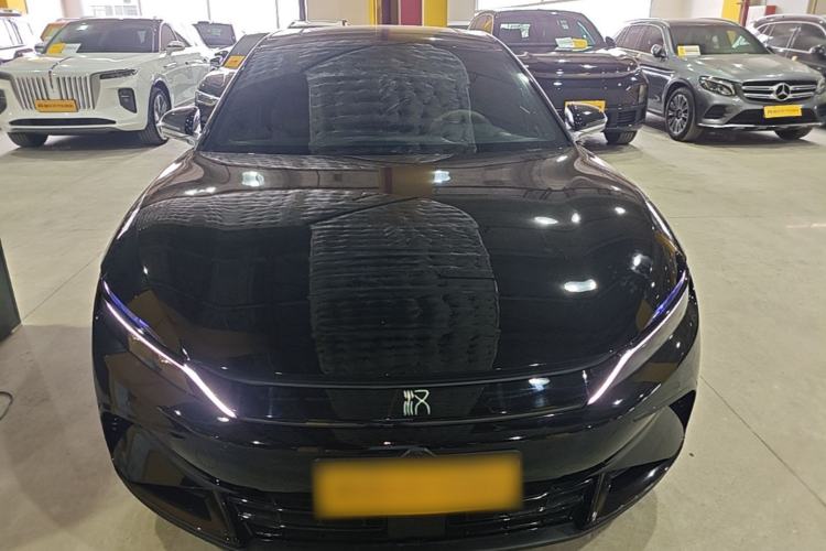 BYD Han 2025 — 2