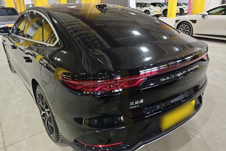 BYD Han 2025 — 4