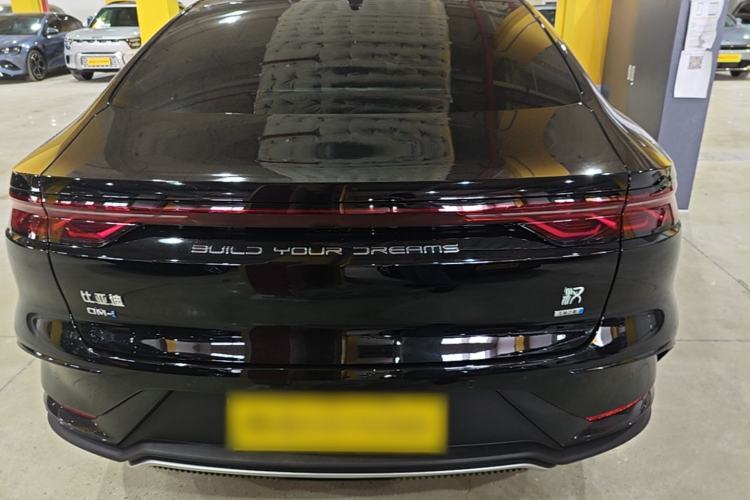 BYD Han 2025 — 5