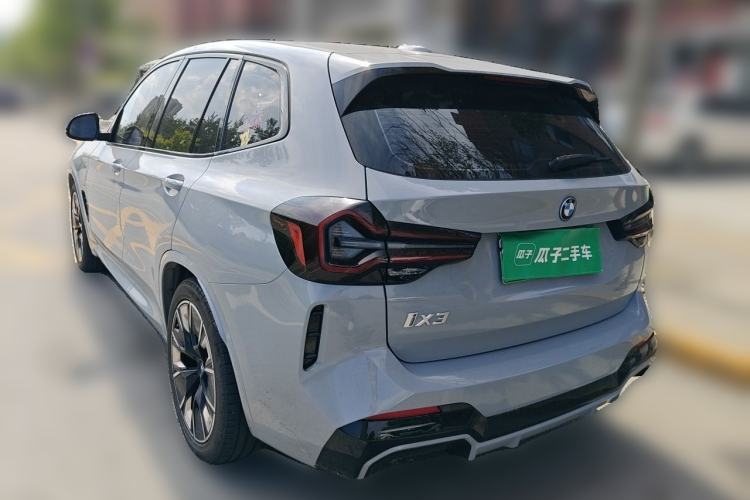 BMW iX3 2023 — 4