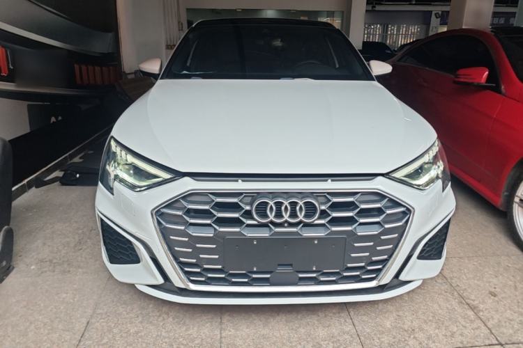 Audi A3 2021 — 2