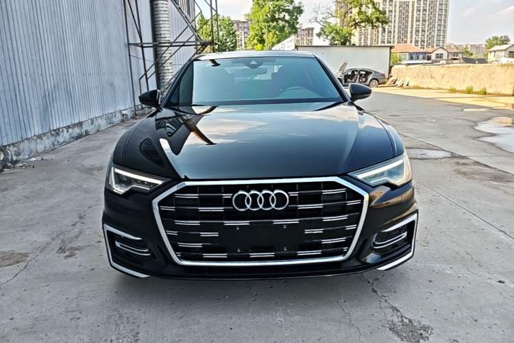 Audi A6L 2023 — фото 2