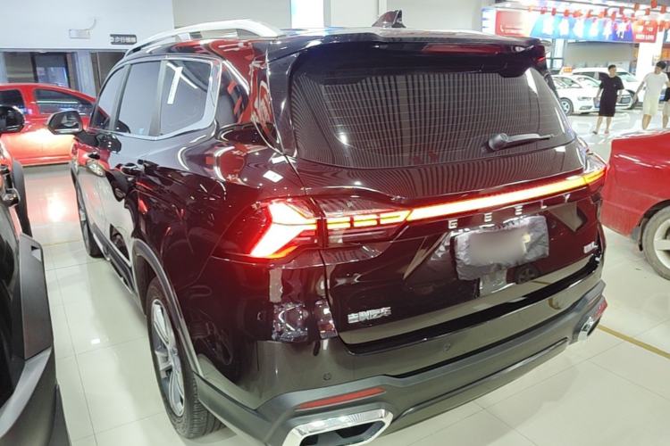 Geely Auto auto haoyue l 2024 — фото 4
