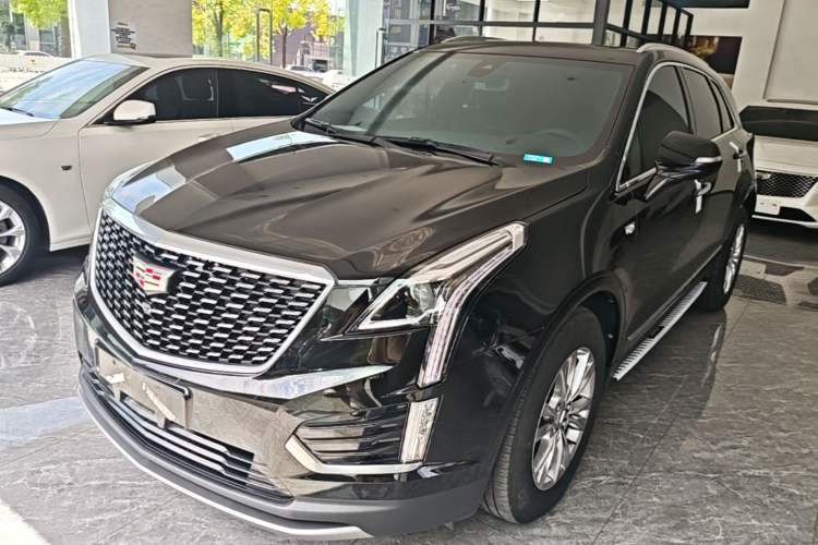 Cadillac XT5 2023 — фото 1