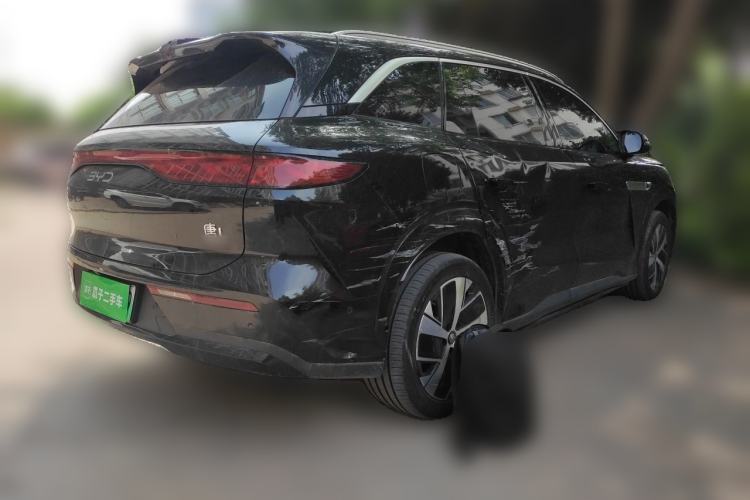 BYD Tang L 2025 — 4