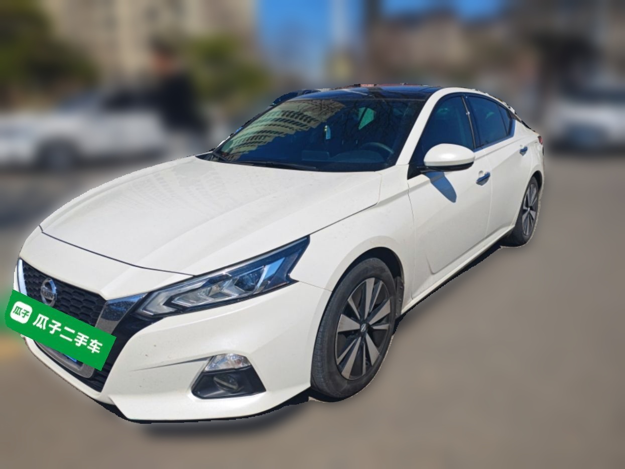 Nissan Altima 2021 — фото 1