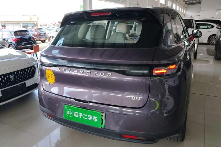 Leapmotor B10 2025 — фото 5