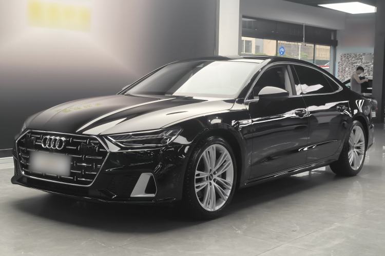 Audi A7L 2024 — фото 1