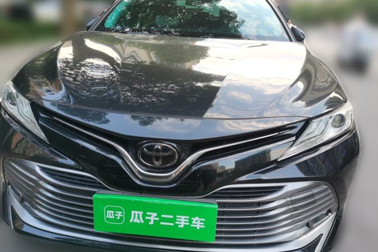 Toyota Camry 2019 — 2