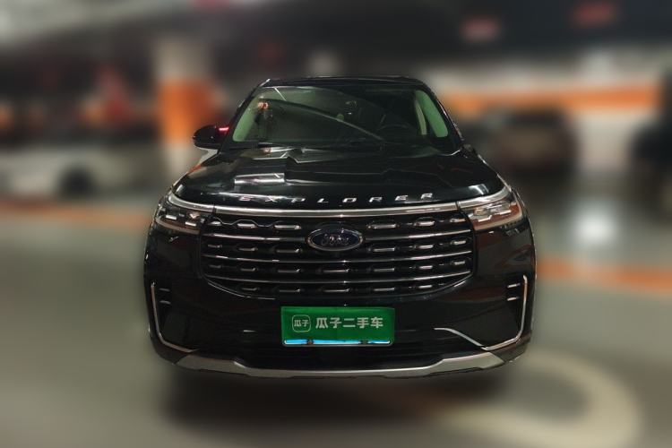 Ford Explorer 2023 — фото 2