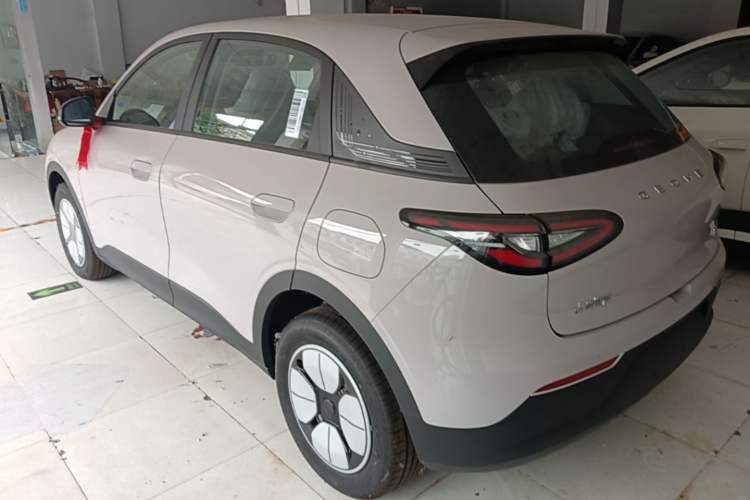 Geely Geome 2026 — 4