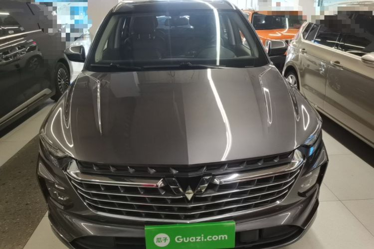 Wuling Victory 2020 — 2