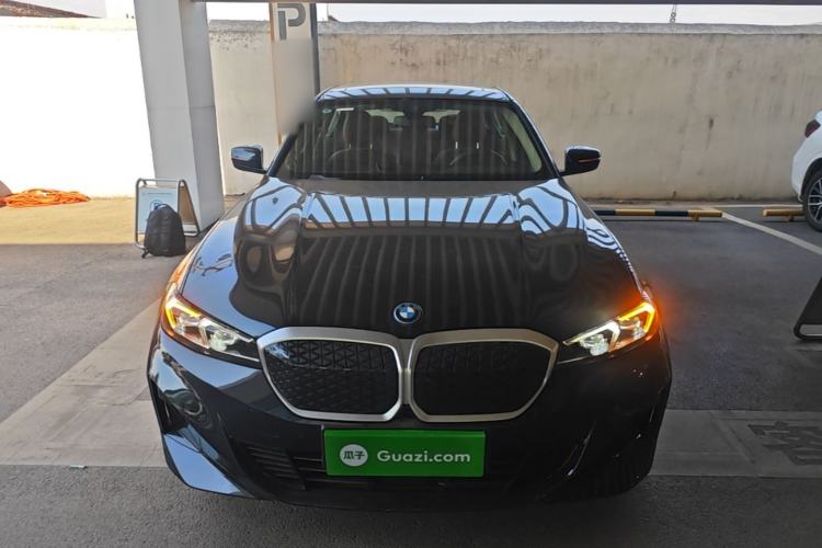 BMW i3 2025 — 2