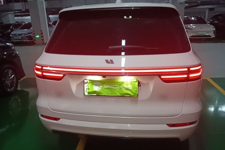 Li Auto ONE 2021 — 5