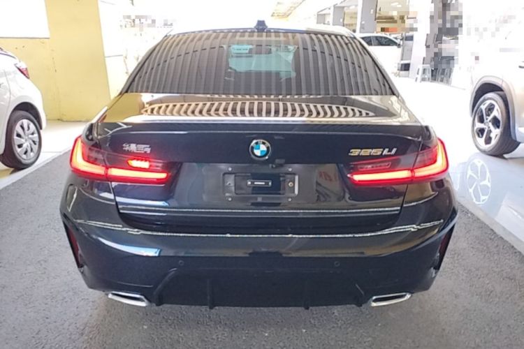 BMW 325Li 2025 — 5