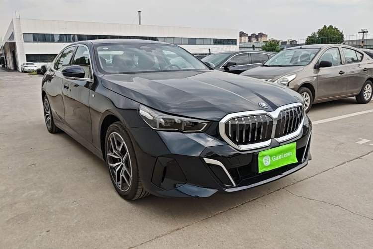 BMW i5 2025 — 3