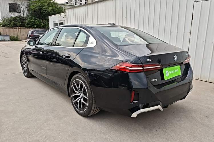 BMW i5 2025 — 4