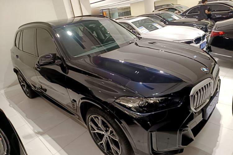 BMW X5 2023 — 3
