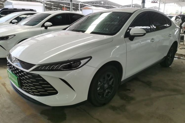 BYD Qin PLUS 2025 — фото 1