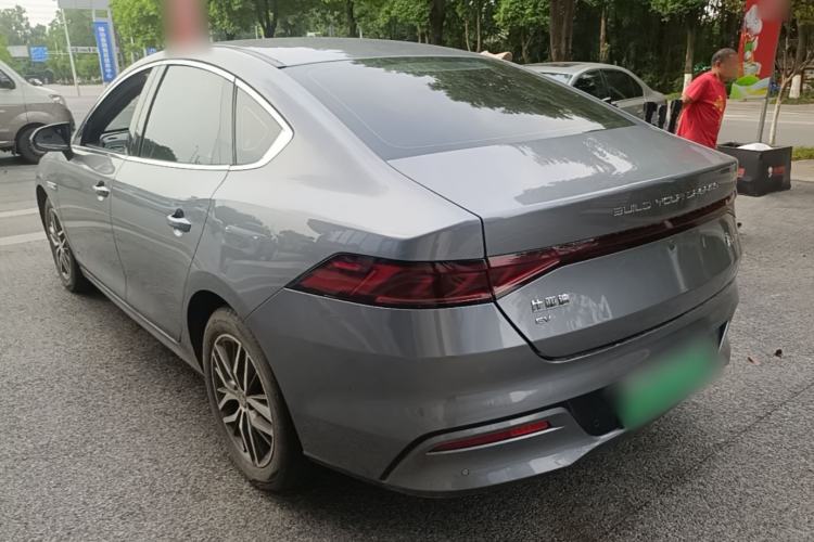 BYD Qin PLUS 2023 — фото 4