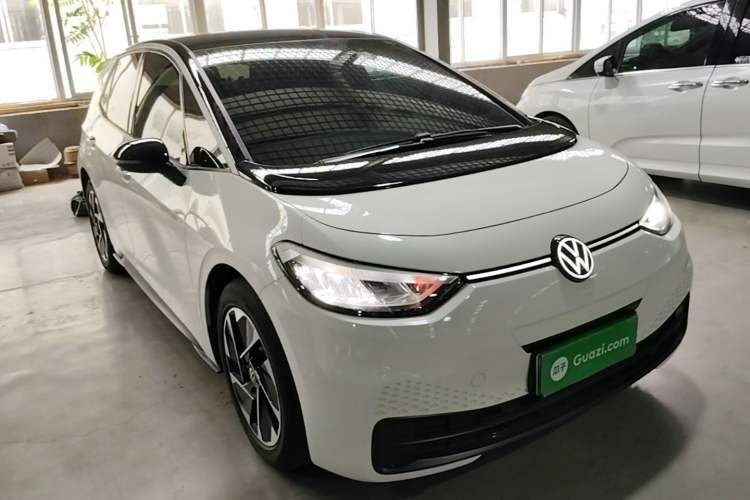 Volkswagen ID.3 2025 — 3