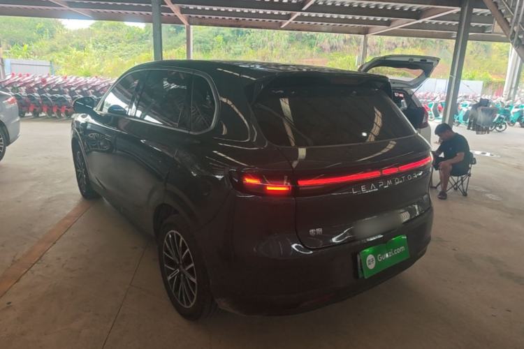 Leapmotor B10 2025 — 4