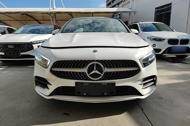 Mercedes-Benz A 200 L 2021 — фото 2