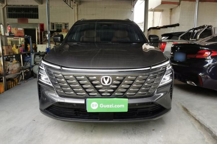 ChangAn CS75 PLUS 2025 — фото 2