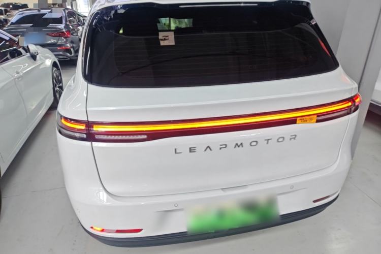 Leapmotor C10 2024 — 5