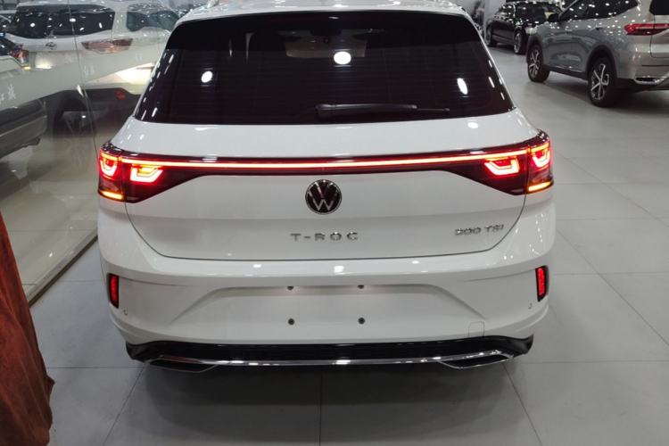 Volkswagen T-ROC 2023 — 5