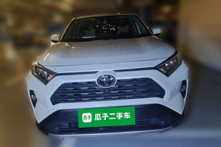 Toyota RAV4 2022 — 2