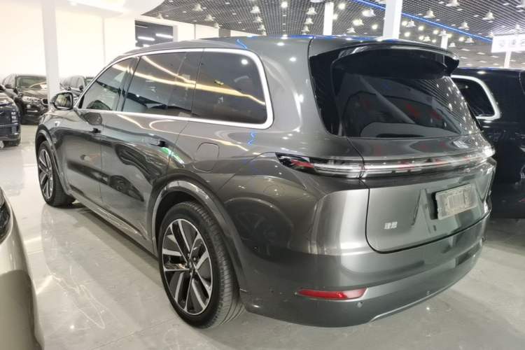 Li Auto L9 2022 — 4