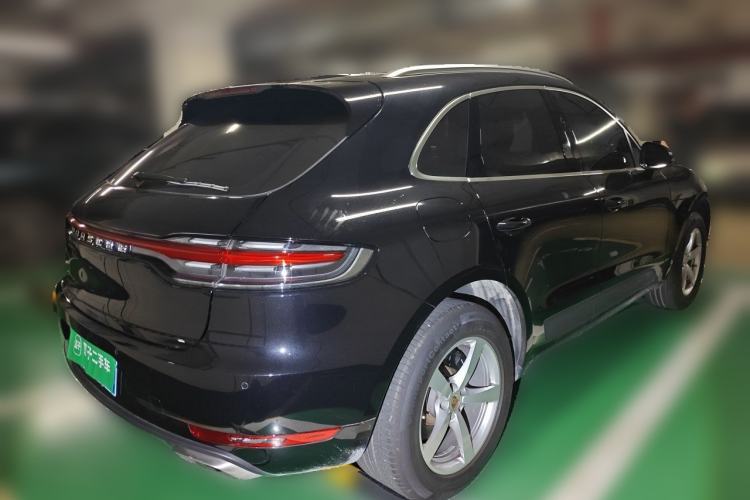 Porsche Macan 2021 — фото 4