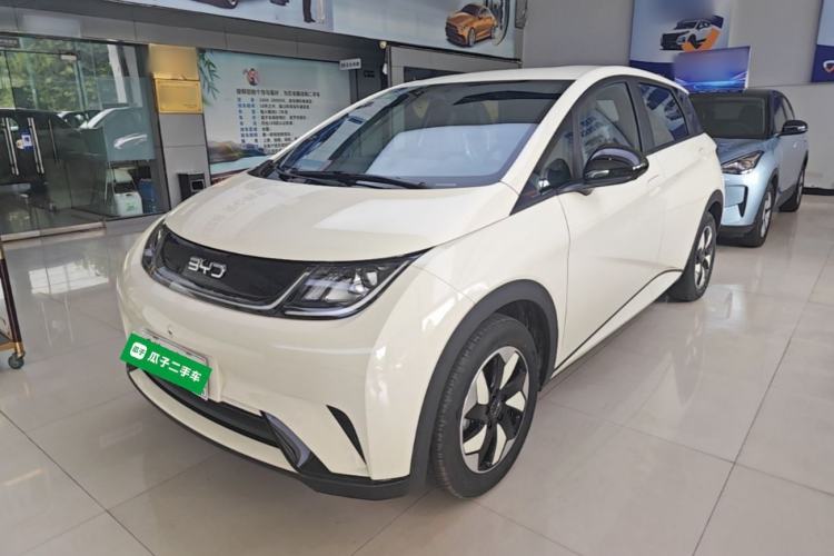 BYD Dolphin 2025 — фото 1