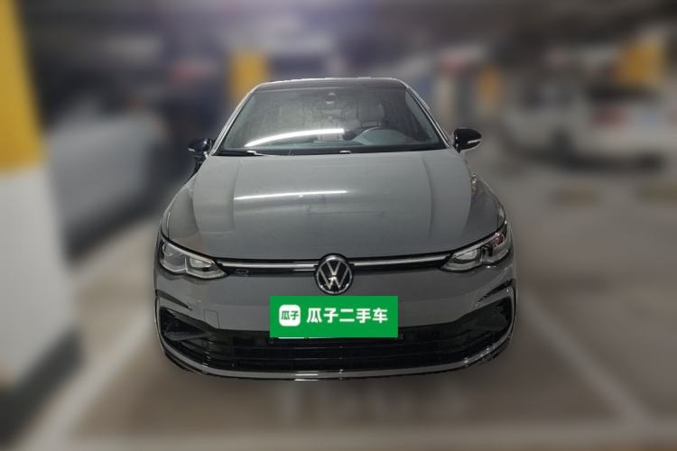 Volkswagen Golf 2021 — 2