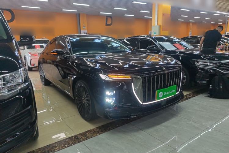 Hongqi H9 2025 — 3