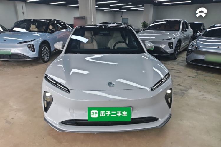 NIO ET5 2022 — 2